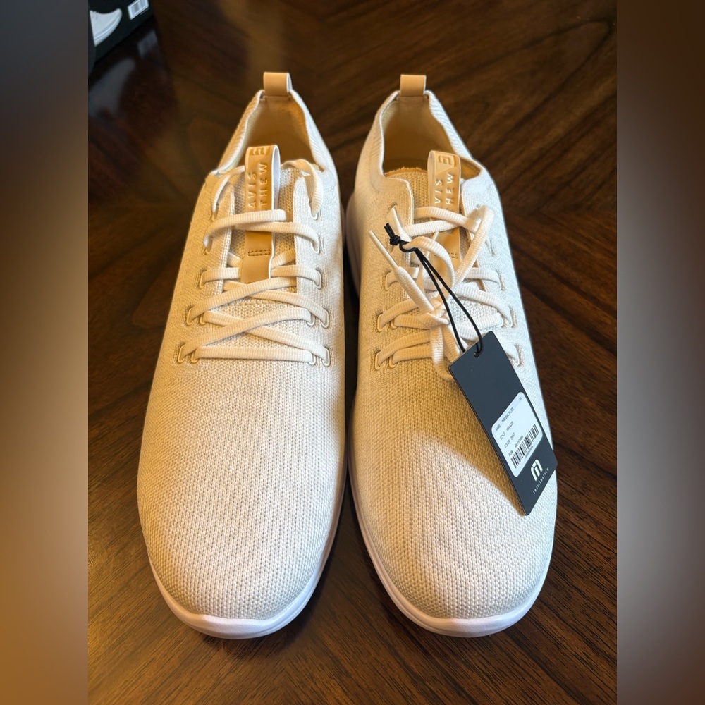 TravisMathew The Daily Lite Heather Natural 13 M New